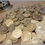 【逆恨み】500円玉貯金をしている友人は私に「この貯金方法すごくいいよ！」と勧めてきた。でも私はそんなことしなくても貯金できるタイプだったので「貯金箱での貯金」というのをやったことがなかった。友人は「貯金できないタイプなのね～」とｐｇｒしている様子だった。そして…