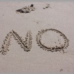 【嫁姑問題】私たちが結婚する前から義両親は二人揃って渡航が危険視されている国に赴任して暮らしていたので挨拶も結婚式もできずにいた。でも子もも欲しいし先に籍だけも入れようかとなり、義両親に了承を得ようとしたら今まで何も言ってなかったトメだけがなぜか怒りだして…