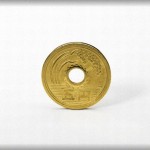 【御縁】両親が仲人業をやってる人から集めて見合い写真を50冊ほど差し出してきた。比較的近い市に住んでる男性を適当に選んで会ってみたら気があってそのまま結婚した→結婚式で衝撃的事実がｗｗｗ