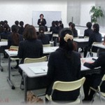 【スカッとする話】何かと私の仕事をけなしてくるムカつくコウト。今日は第一志望の会社の最終面接だったらしい・・・実は私その会社の研修担当で、社長とは飲みに行く仲なんだよねｗｗ　