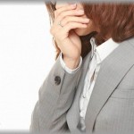 【無神経】父親が他界して泣きながら通常の仕事をこなした。次の日、葬式の日中に会社から電話がかかって来て「今日、出て来れない？」だと。