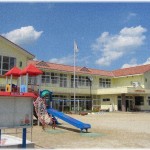 【ママ友】ママ友のグループLINEで、私「保育園の入園説明会いついく？」ママ友たち「実は学区外の幼稚園に決まった」私「…」