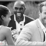 【ひがみ】新郎新婦は共に身長約170cmだった。ヒールを履くと少し新婦の方が高かったのが気にくわなかった新郎側の親族が、しつこく野次を入れだした。