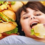 【覚醒】子供の頃家族全員デブで食事は毎回苦しくなるまで食べるしパスタや揚げ物ばっかりで野菜はほぼゼロだった。かなり食い意地は張っていて小遣いは全てお菓子に費やした。そんなサラブレッドデブな私は男子に馬鹿にされようが全然ひびかなかったのに、友人の何気ない言葉で覚醒した。