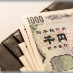 【愚痴】更衣室に置いていた財布から8千円抜かれた。あちこちに防犯カメラがあるので、すぐ犯人が判ったのだが・・・