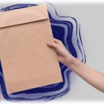 【衝撃体験】友達と茶店にいたら近くのテーブルで嫁と二人で入店した姑が嫁をいびりだした。ウヘァ…ってなってたら嫁が茶封筒を取り出して…。