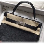 【修羅場】主人がエルメスのバッグを買ってくれたんだけど、ある日小姑にバッグ貸してと言われてびっくり！だって私も主人も誰にも話してないんだよ？どこからその情報を…と思ったらその答えが衝撃だった…。