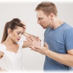 【報告者がクズ】幼馴染の女が、酒乱DV親父とニート兄妹捨てて飛行機の距離で就職しやがった。給料もらってるなら家に戻ってDV受けてる母親助けてやれよ→スレ民「は？」