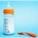 【子育て】ウトメはミルク至上主義者で、完母というのが理解できない。ついには「嫁が孫にミルクをあげない」と保健センターに相談に行ったらしい。