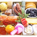 【スカッとする話】舅と舅母が食べ比べをしたいと言いだし、私と小姑でおせちを作ることになったのだが、二人のおせちを逆に伝えた夫が原因で修羅場になった。