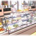 【スカッとする話】母はデパ地下で買ってきた惣菜を完璧に再現できる料理上手で、仕事をしながらも私たちのリクエストにも答えてくれるマメな人。一方父は…。