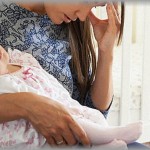 【後悔】仲の良い友人A子が女の子を出産したと聞き、家を訪ねた。すっかりやせて顔色も悪いA子を見て「赤ちゃん見ててあげるから少し寝たら？」と言うと「それなら美容院行ってきていいかな？」と言うので喜んでA子を見送った。そしてそのまま、A子は帰らなかった