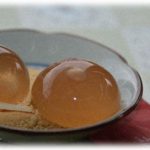 【ちょっと引く話】うちの嫁は日本人だが漢字が壊滅的に読めない＆覚えられない。だから「蓮子餅」は家では「プニプニ」と呼ばれてる。そんな嫁が店に買いに行った結果ｗｗ