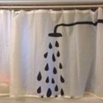 【愚痴】旦那「風呂場の窓にシャワーカーテンつけたい」私「なんで？おっさんのお風呂なんて誰も覗かないよ」しかし・・・