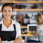 【冷め】彼女と旅行中に家族経営の喫茶店に立ち寄ったら、何故か彼女の機嫌がものすごく悪くなった。俺「どうした？」彼女「あなたは何も気付かなかったの！？鈍感！」