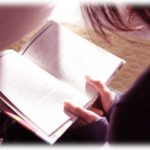 【愚痴】会社の友人は大人数で出かけるのが大好きで、私は休みの日は家に篭っていたいタイプ。そんな友人と話をすると話題になった場所にすぐ行こうとする。しかも彼女の中で私は…。