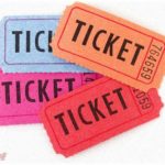 【衝撃な話】ディズニーランドの人気ショーのチケットを紛失！係員に事情を話してバーコードによる認証確認で無事入場できたまでは良かったが…