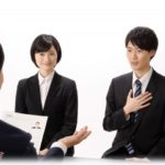 【浅学】面接官に、あなたは回答しなくていいと言われ面接中蚊帳の外だった。終了間際、飛ばされた理由を聞いたところ…。はぁ？