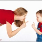 【世知辛い】嫁「今日、イオンで3人に怒られた」俺「なんで？」→悲しくなったわ・・・