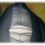 【キチガイ】ストッキングが破れたのでデパートのトイレで履き替えたんだけど、ジロジロ見てきた女の人に「なんですか」というと「上、履いてませんよ」と言われ恥ずかしくて…←最低な返事