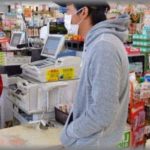 【武勇伝】ホームセンターの雇われ店長やってるとき、経営者に「アホな客は全部切ってもいいですか？」と了承を得て、実践した。経営者「なんか苦情の電話凄いんだけど」俺「全部無視で。」　→　1年後