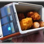 【セコママ】地下鉄イベントで電車の形をしたお弁当を家族3人分買った。いざ食べようとすると子連れの女性が話しかけてきたんだけどその内容が…。