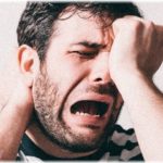 【不幸な結婚式】新郎の弟が極度のブラコンで披露宴で大号泣！「おにーちゃんがー！えーん」と泣くハタチ過ぎの男の姿に招待客はドン引き！