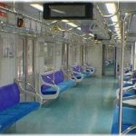 【お仕置き】地下鉄の中で「このやろー」とか言いながら女子高生やお年寄りの脚を蹴って回ってるクソガキがいたのでアドバイスしてあげた。