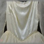 【エコ婚】新郎も両親も忙しいため自分一人で結婚式の準備をしてた。そんなある日、古着屋で黄ばんだ3000円のウエディングドレスをゲットして以来、私の中の何かのスイッチが入ってしまった・・・！