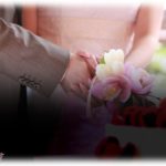 【友やめ】たまに話す程度のバイト仲間Aに、同僚とともに結婚式に招待された。しかし距離が遠いから前泊しなきゃなのにAからは音沙汰なし。さらに私がインフルに罹った結果。