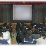 【愚痴】中学校の説明会でネット利用に対する講習みたいなのをやってたんだけど、その講習が微妙で…。