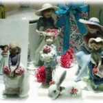 【修羅場】ネット回線やリアドロを泥されたので警察呼んだ。近所でも評判の悪いママさんがうちの玄関にいたけどもしかして…。パトカーが来てる時にそのママさんが来たので話してみると…。