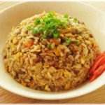 【彼は犯罪者？】私が甲殻類アレルギーなの知ってる彼がチャーハンに蟹缶を投入！呼吸困難に陥った私を「がんばれ！」と応援する彼…