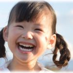 【ほっこり】私「赤ちゃんが家族に加わるよ」4歳の上の子「お母さんは今まで2人産んだから…じゃあ…」私「ちょｗ無理ｗｗ」