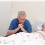 【相談】夫は私が病気の時、家事しないで寝てろとは言ってくれるけどやってくれるわけじゃない。どうしたらやってくれるようになるだろうか？