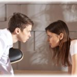 【愚痴】専業主婦の嫁に現金で1万円渡してて、レシートがあれば追加で出すしカードも使って良いのにもっと現金を寄こせっていわれる。レシート無し現金で買い物することそんなにあるか？