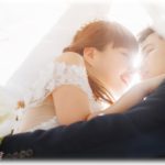 【ドン引き】誓いのキスで。新郎がキスしようとすると新婦「いや…恥ずかしい」←体感5分くらい繰り返されたんだけど、そんなことした理由が…。