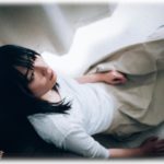 【壮絶】暴力夫と、私が悪いと騒ぐ義母にノイローゼだったが役所の助言で目が覚めた。翌日が親戚の結婚式という日に…。