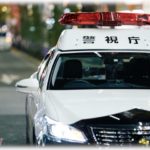 【衝撃体験】警察って犯人に結構強引に対応するんだってびっくりした。車に籠った女に優しく声をかけてたと思ったら…