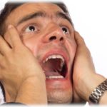 【怖い話】預かった仕事を放置して引き継ぎもしない新人女に注意するとちゃんと謝ってきたが、夜電話がかかってきて…。とんでもない勘違いされてる？