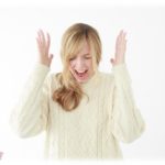 【過去】嫁ぎ先の農家で休みなく働かせられ身も心もボロボロの時、夫が浮気してると知った。頭がぐちゃぐちゃのまま夫の車に隠れた私は…。