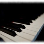 【雑談】子供の頃ピアノをやってたおかげで聞き取りはばっちりだったが、アラフォーになってまたピアノを再開すると…。