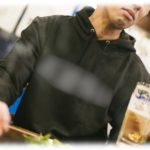 【報告者が…】俺「あいつ（社内の嫌われ者。陰で〇ねばいいのにって言われてる）意識不明だって。じゃあ…」同僚「いやそれは…」俺「（は？偽善者かよ！）」