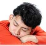 【壮絶】夕食後睡魔に襲われることが多くなった。ある日15時間も目を覚まさなかった事でおかしいのを確信して病院に行くと…。